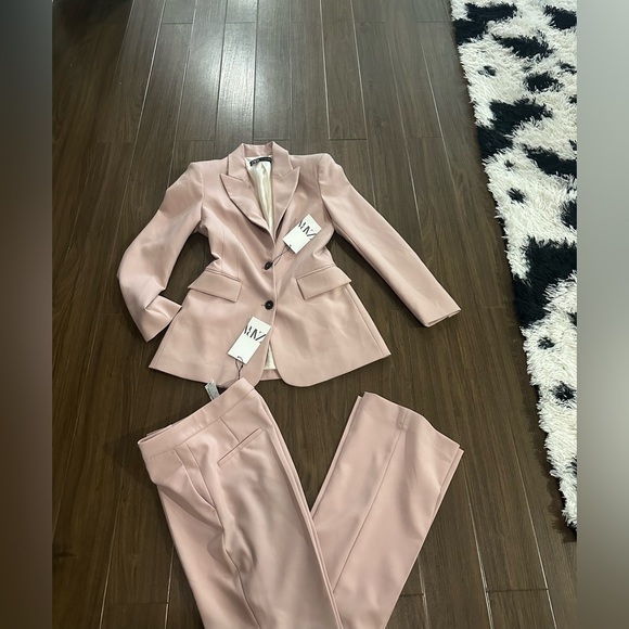 Zara powered pink brush classic fit tuxedo suit - Picture 3 of 8
